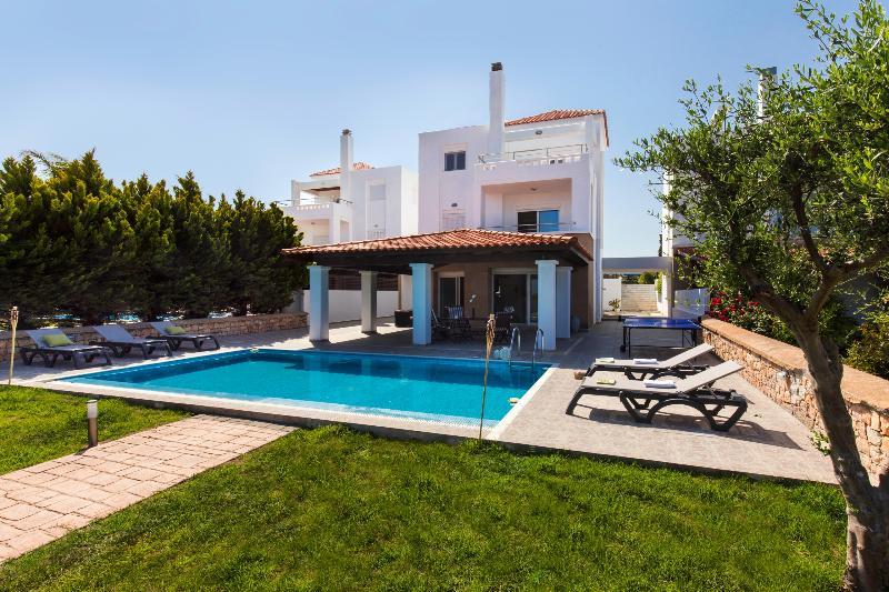 Antonoglou Beach Villas - Waterfront Luxury Retreat Лахания Екстериор снимка