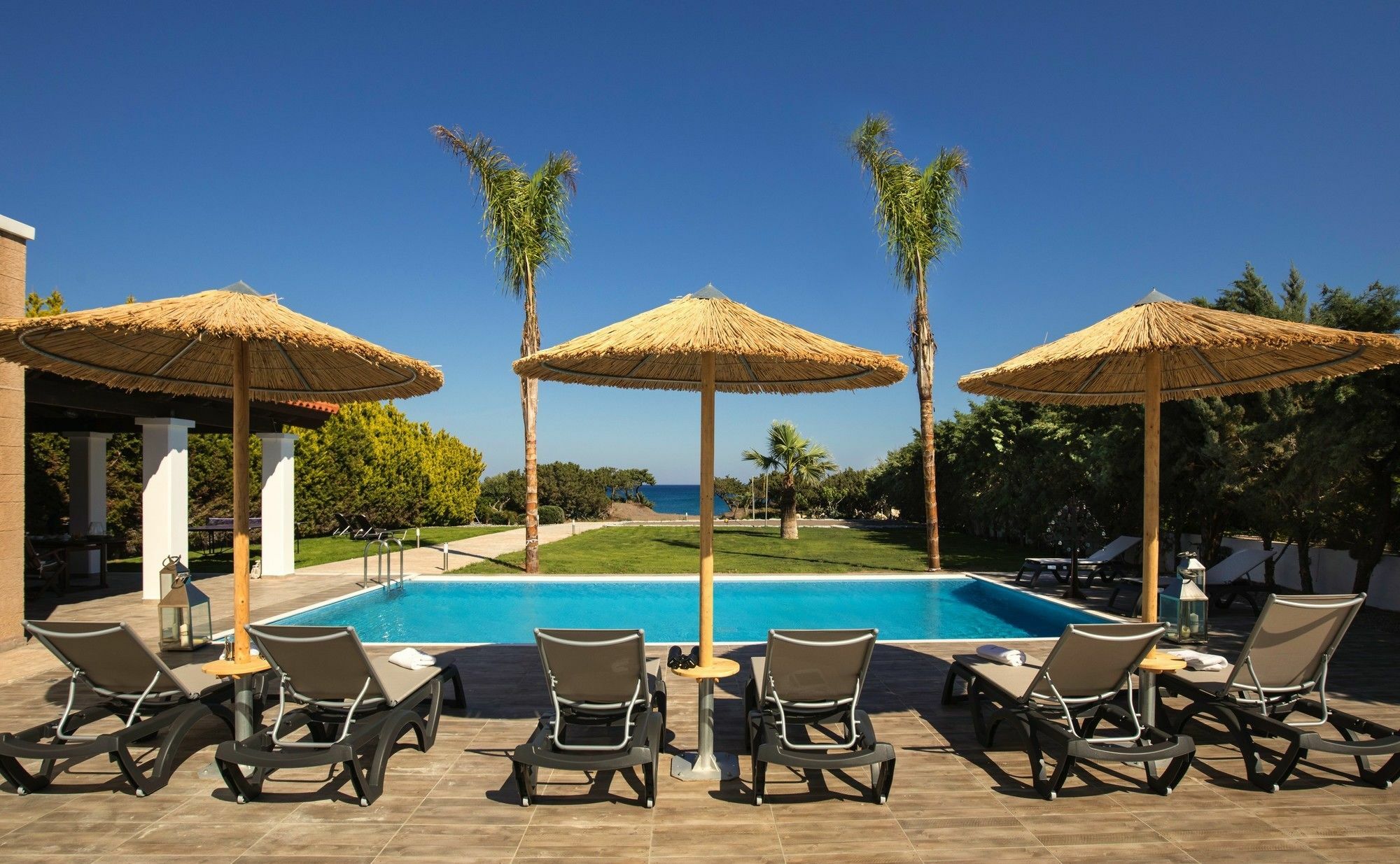 Antonoglou Beach Villas - Waterfront Luxury Retreat Лахания Екстериор снимка