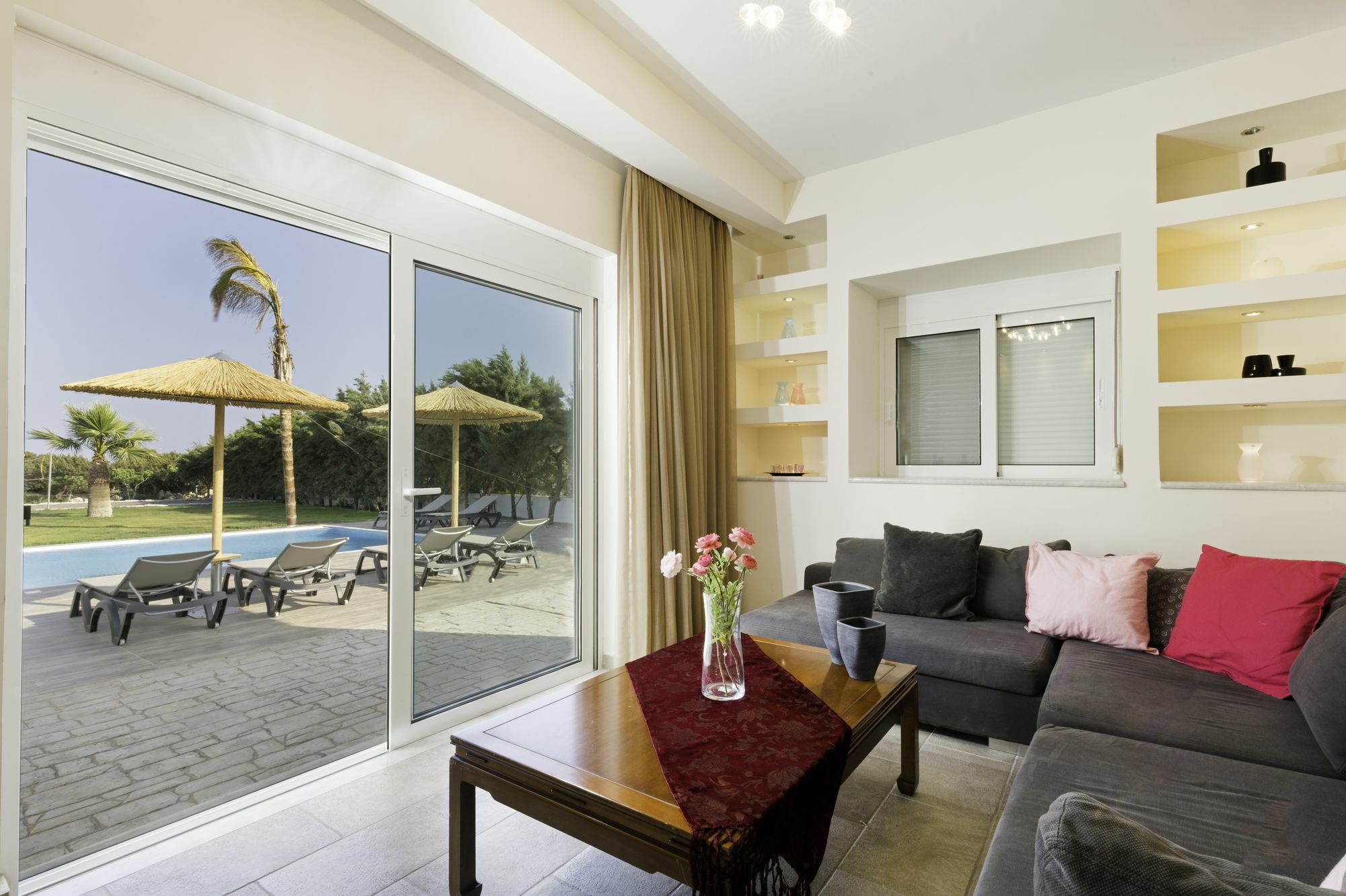 Antonoglou Beach Villas - Waterfront Luxury Retreat Лахания Екстериор снимка